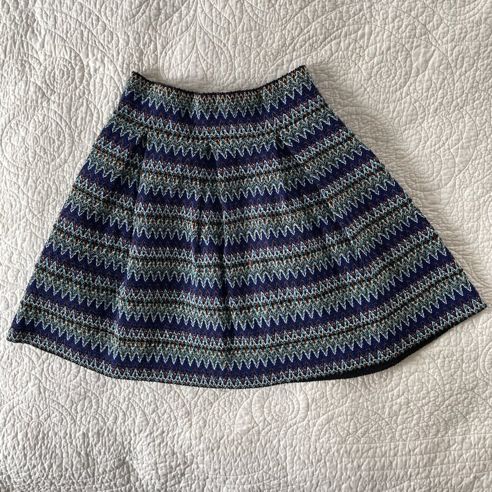 Xhilaration Blue Brown Zigzag Skater Skirt Medium M Pleated Textured Flare Retro